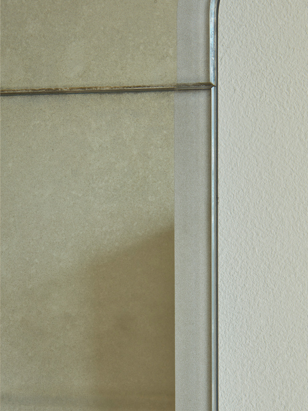 The Eleanor Mirror