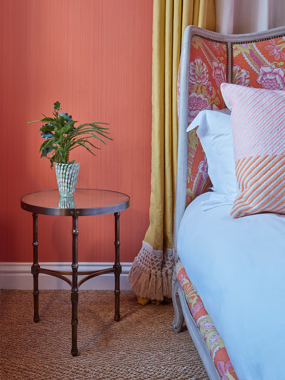 The Vero Side Table