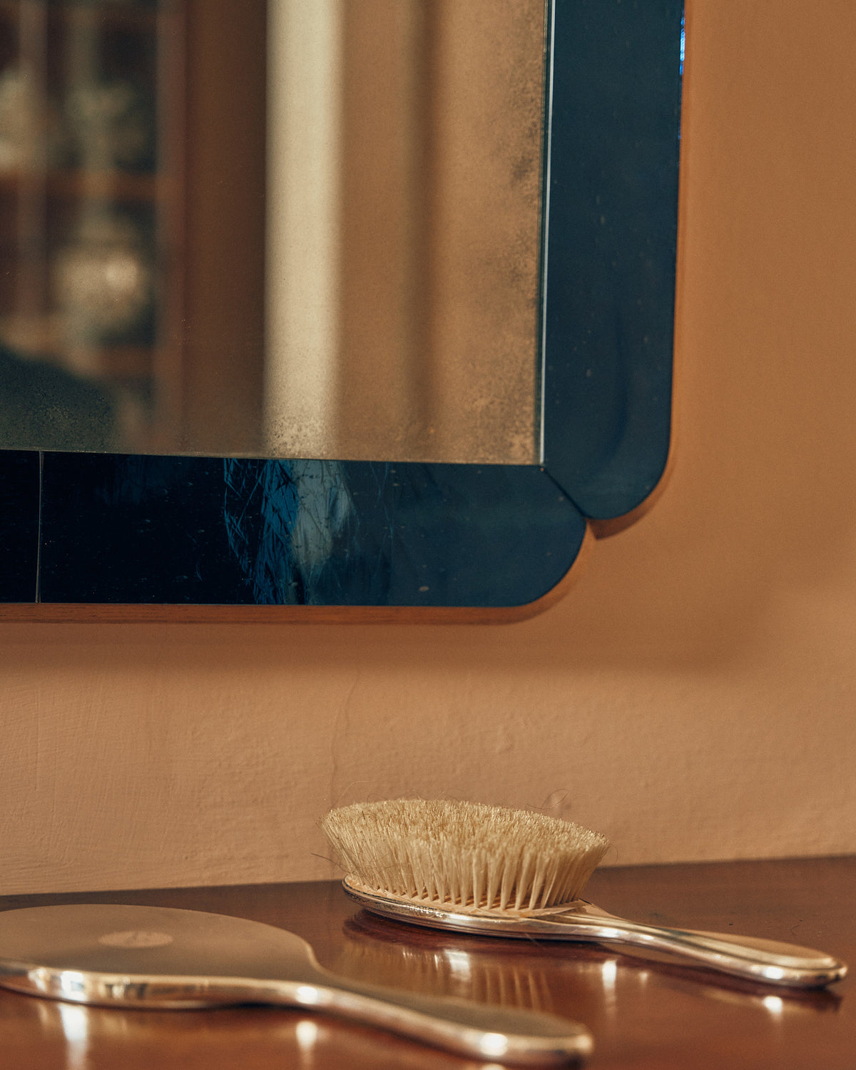 The Grace Dressing Room Mirror