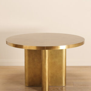 The Cyrus dining table